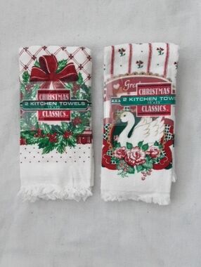 Vintage CHRISTMAS CLASSICS Kitchen Towels 15"×25" SET OF 4 NWT